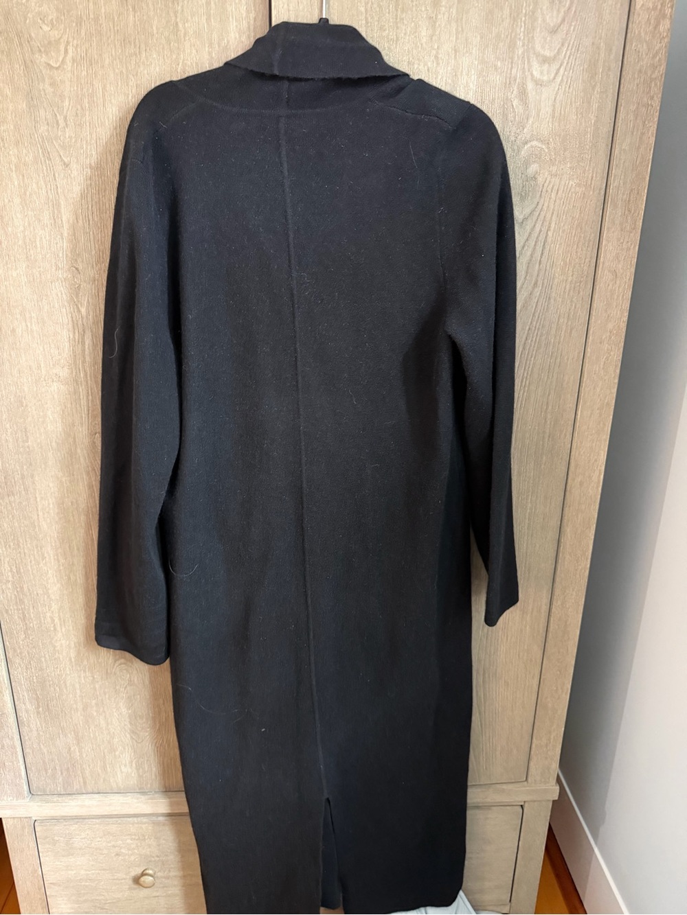360 Cashmere Women’s Black Long Double-Breasted Heavy Sweater - Picture 2 of 4